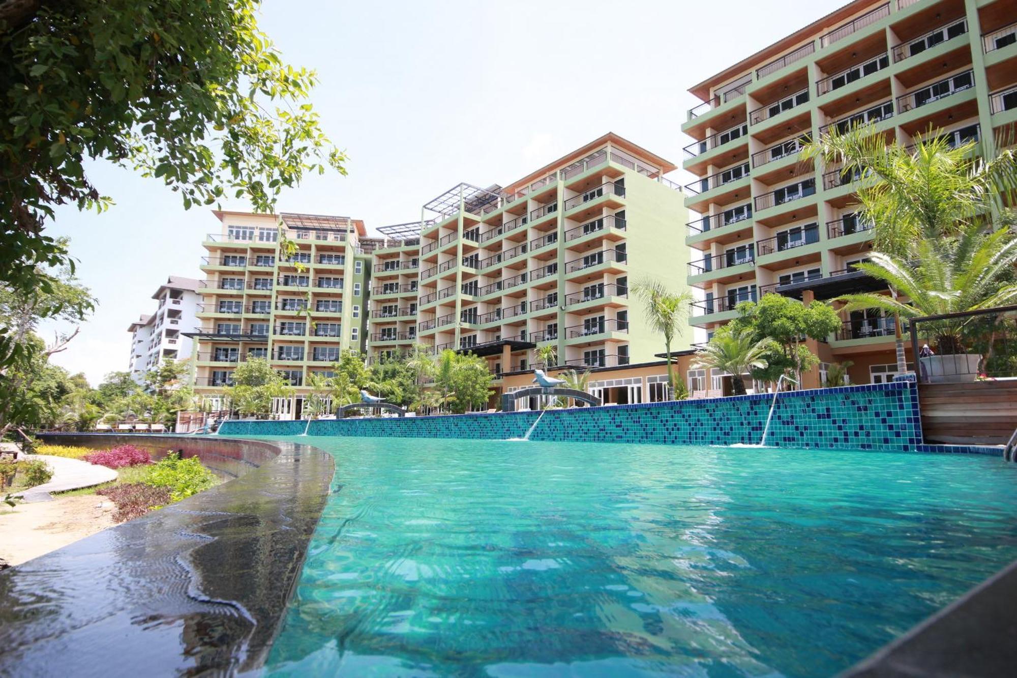Royal Phala Cliff Beach Resort Ban Chang  Exterior foto