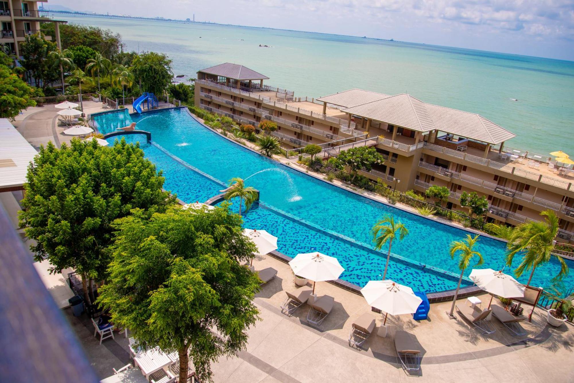 Royal Phala Cliff Beach Resort Ban Chang  Exterior foto